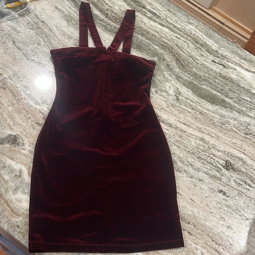 Ottmill Jane’s velvet mini dress